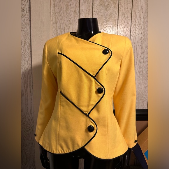 Stunning Bright Yellow Vintage 90s Unique Blazer - Picture 3 of 5
